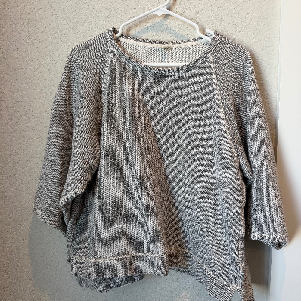 Eileen Fisher Grey Knit Boxy Sweater Size Medium